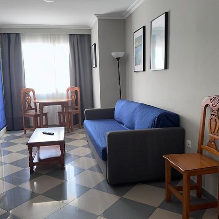 טורמולינוס Apartamentos Nina De Oro מראה חיצוני תמונה