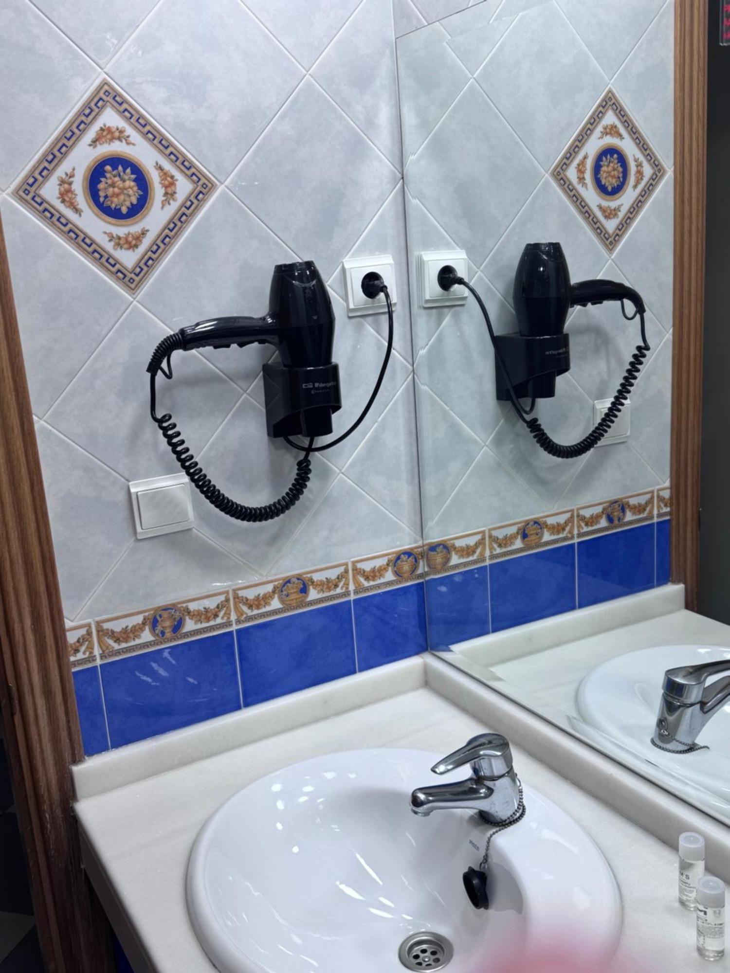 טורמולינוס Apartamentos Nina De Oro מראה חיצוני תמונה