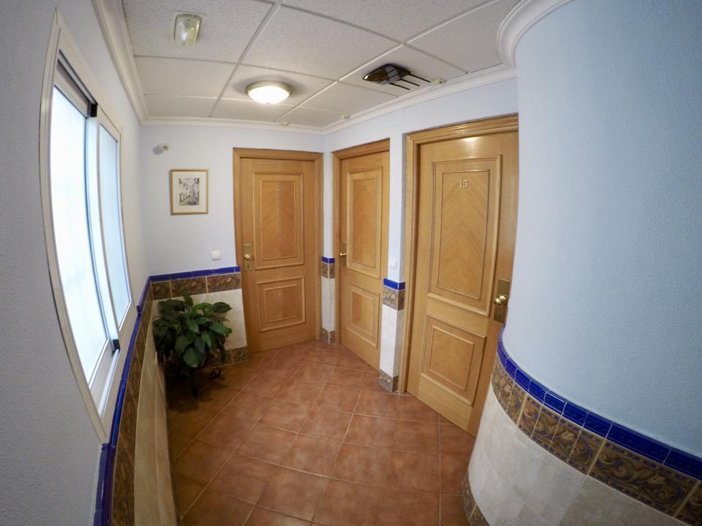 טורמולינוס Apartamentos Nina De Oro מראה חיצוני תמונה